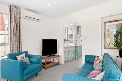 Photo of property in 79b Verbena Road, Birkdale, Auckland, 0626