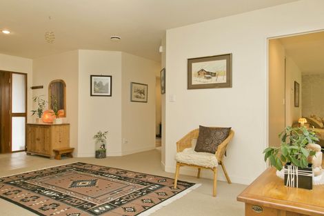Photo of property in 66 Gillespie Place, Acacia Bay, Taupo, 3385
