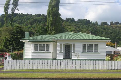 Photo of property in 16 Taitua Street, Taumarunui, 3920