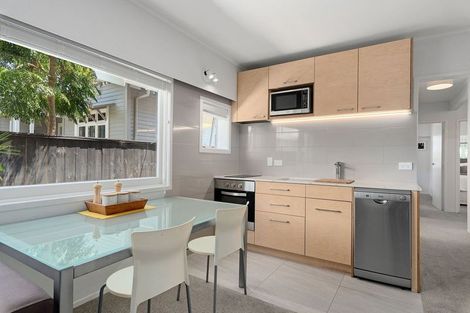 Photo of property in 80 Ngataringa Road, Devonport, Auckland, 0624