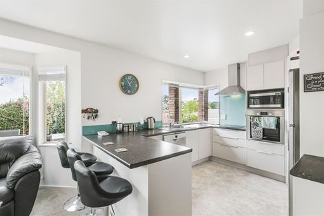 Photo of property in 3 Bluebird Crescent, Unsworth Heights, Auckland, 0632