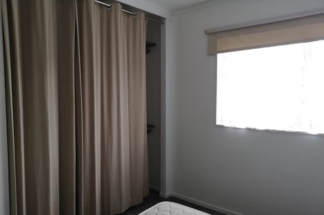 Photo of property in 1/46 Chippendale Crescent, Birkdale, Auckland, 0626