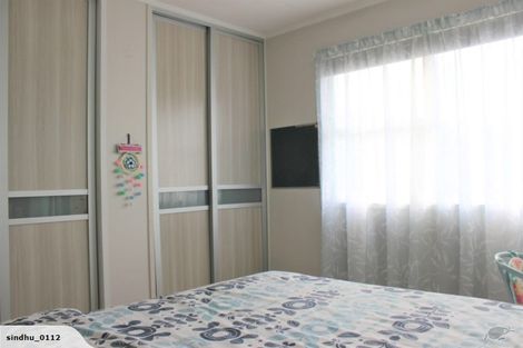 Photo of property in 1/97a Nile Road, Milford, Auckland, 0620