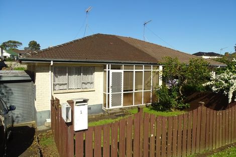 Photo of property in 1 Clare Place, Mount Wellington, Auckland, 1060