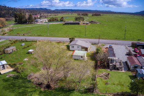 Photo of property in 16 Wanganui Flat Road, Harihari, 7884