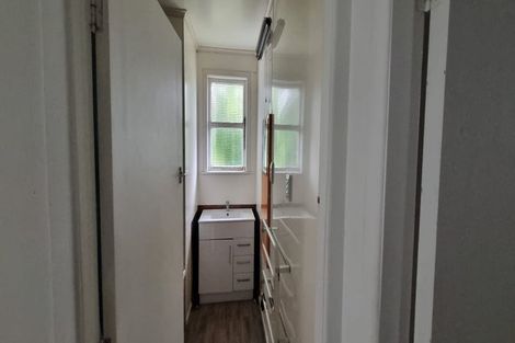 Photo of property in 48 Robinson Avenue, Holdens Bay, Rotorua, 3010