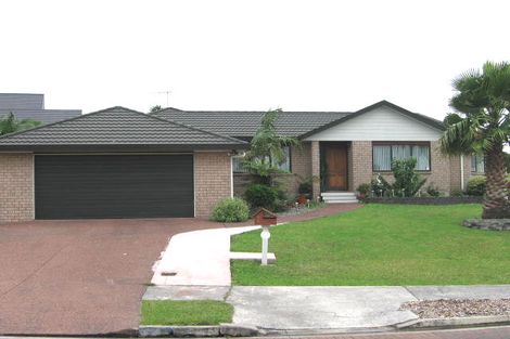 Photo of property in 1 San Fernando Way, Henderson, Auckland, 0612