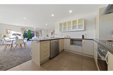 Photo of property in 22a Date Crescent, Aidanfield, Christchurch, 8025