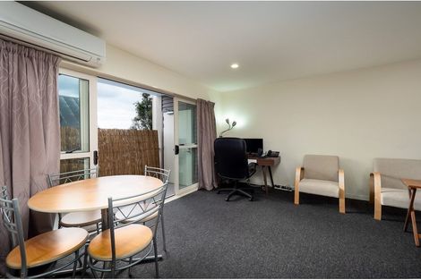 Photo of property in 28/30 Mathesons Road, Phillipstown, Christchurch, 8011