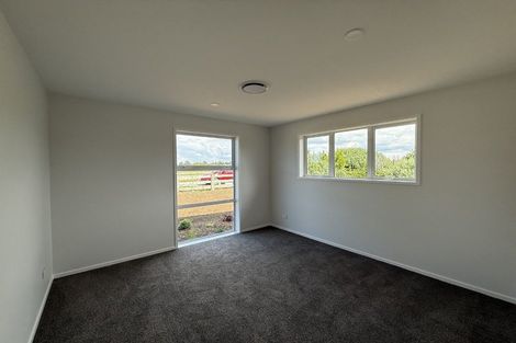 Photo of property in 5 Johnson Place, Stillwater, Silverdale, 0993