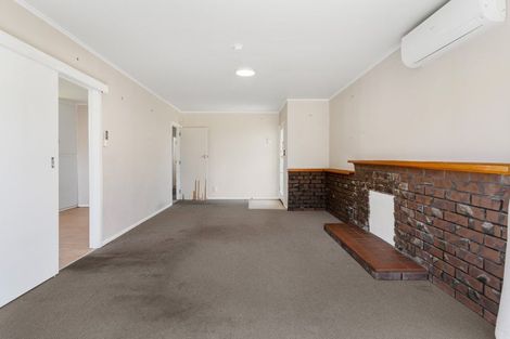 Photo of property in 22 President Avenue, Papakura, 2110