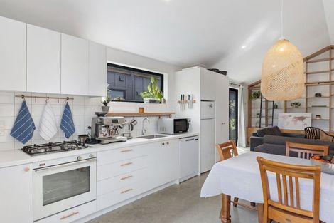 Photo of property in 3 Bellamore Street, Lake Hayes, Queenstown, 9304