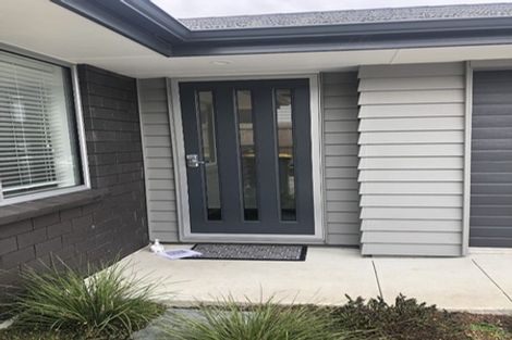 Photo of property in 7 Verdot Close, Kumeu, 0810