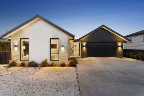 Photo of property in 5 Canoe Lane, Riverhead, 0820