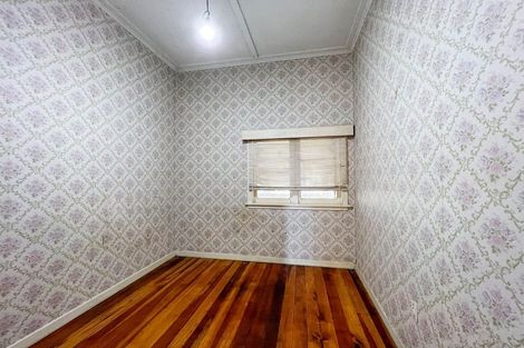 Photo of property in 16 Rimu Street, New Lynn, Auckland, 0600