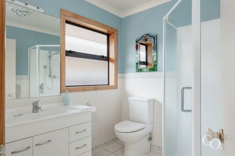 Photo of property in 1 Bodiam Place, Bethlehem, Tauranga, 3110