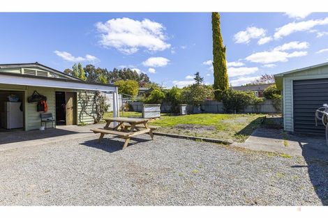 Photo of property in 7 Mckenzie Street, Geraldine, 7930