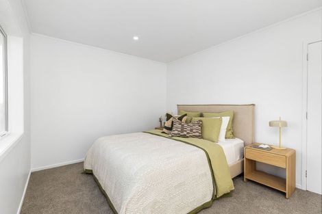 Photo of property in 56 Stott Avenue, Birkdale, Auckland, 0626