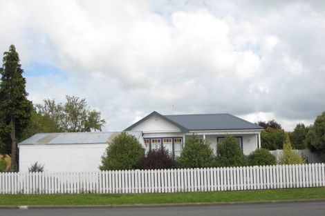 Photo of property in 43 King Street, Rangiora, 7400