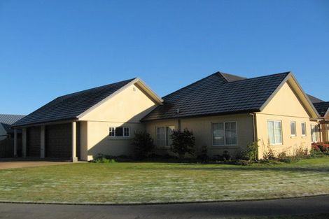 Photo of property in 19 Styx River Place, Spencerville, Christchurch, 8083