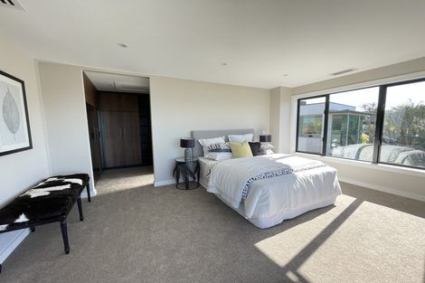 Photo of property in 20c Beach Road, Castor Bay, Auckland, 0620