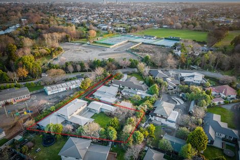 Photo of property in 49 Banks Avenue, Dallington, Christchurch, 8061