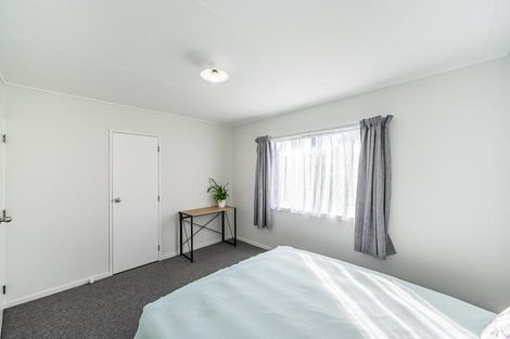 Photo of property in 60a Aorangi Road, Paraparaumu, 5032