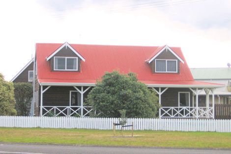 Photo of property in 805a Port Road, Whangamata, 3620