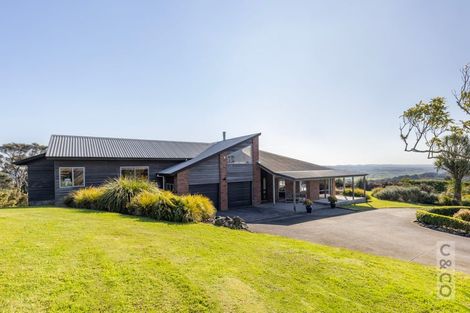 Photo of property in 457 Kiwitahi Road, Helensville, 0875