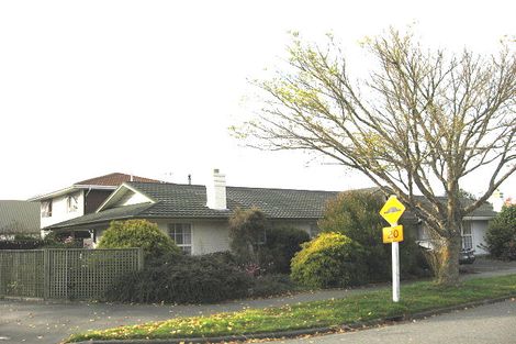 Photo of property in 2 Ashfield Place, Ilam, Christchurch, 8041