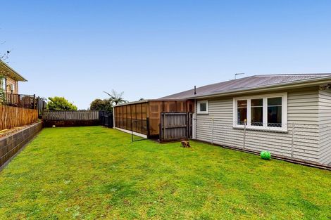 Photo of property in 16 Kenmore Street, Westown, New Plymouth, 4310