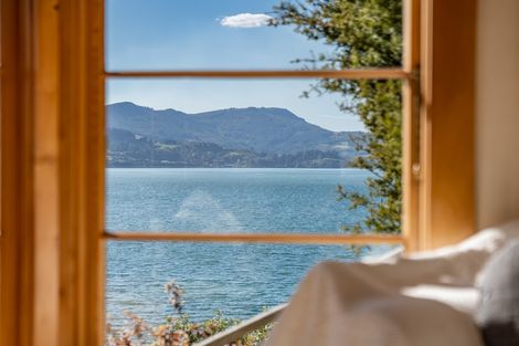 Photo of property in 1 Howard Street, Macandrew Bay, Dunedin, 9014