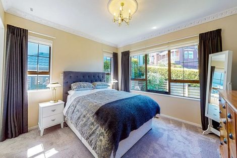 Photo of property in 25 Satara Crescent, Khandallah, Wellington, 6035