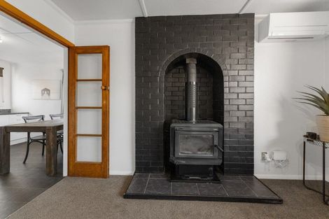 Photo of property in 23 Elwyn Crescent, Green Island, Dunedin, 9018