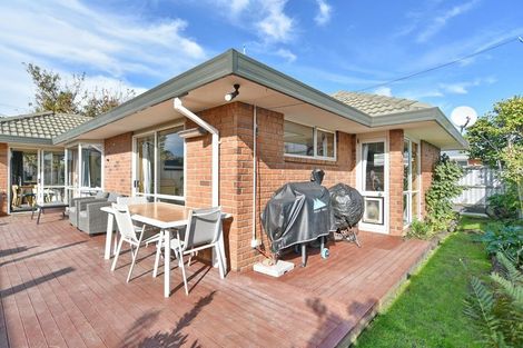 Photo of property in 5 Rossiter Avenue, Redwood, Christchurch, 8051