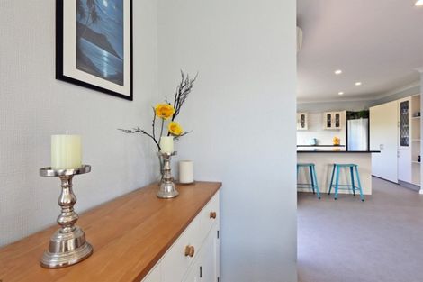 Photo of property in 59 Whiting Crescent, Greenmeadows, Napier, 4112