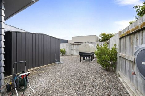 Photo of property in 9 Saint Heliers Grove, Fitzherbert, Palmerston North, 4410