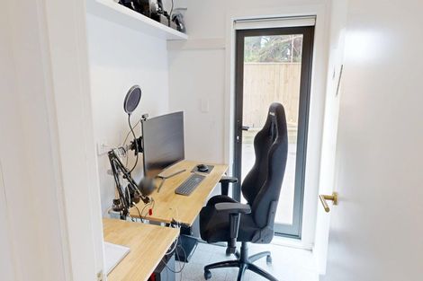 Photo of property in 8 Atlanta Grove, Brooklyn, Wellington, 6021