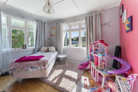 Photo of property in 25 Mcglashen Street, Motueka, 7120