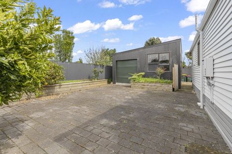 Photo of property in 3 Aratapu Street, Waitara, 4320