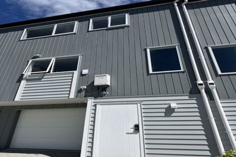 Photo of property in 15a Blenheim Street, Glenfield, Auckland, 0629