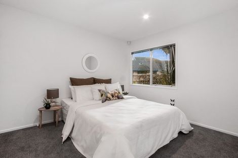 Photo of property in 37 Lothian Brae, Wattle Downs, Auckland, 2103