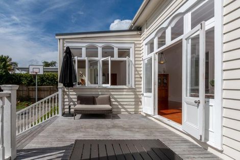 Photo of property in 11 Herne Bay Road, Herne Bay, Auckland, 1011
