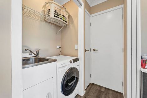 Photo of property in 63 Domett Street, Waitara, 4320