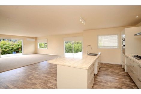 Photo of property in 2 Appletree Lane, Kerikeri, 0230