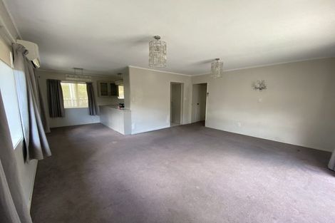Photo of property in 1/3 West Street, Papakura, 2110