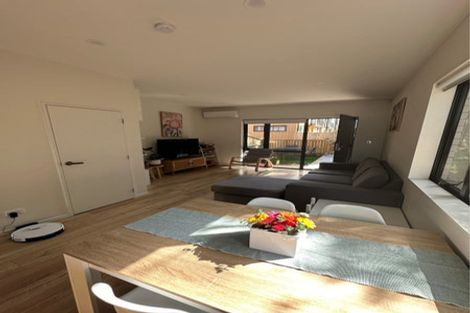 Photo of property in 19/9 Schnapper Rock Road, Greenhithe, Auckland, 0632