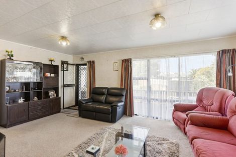 Photo of property in 1/13 Kirton Crescent, Manurewa, Auckland, 2102