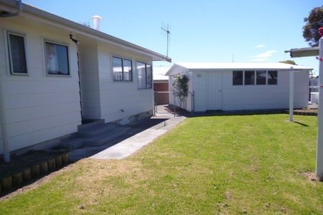Photo of property in 14 Clement Place, Greenmeadows, Napier, 4112