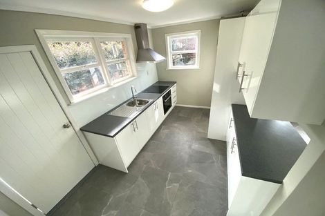 Photo of property in 2/33 Kitchener Road, Sandringham, Auckland, 1025